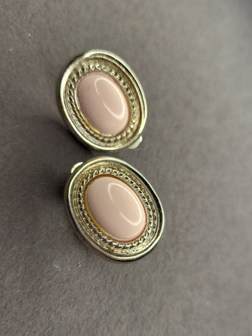 Classic Pink Oval Cabochon Clip Earrings - Unbranded